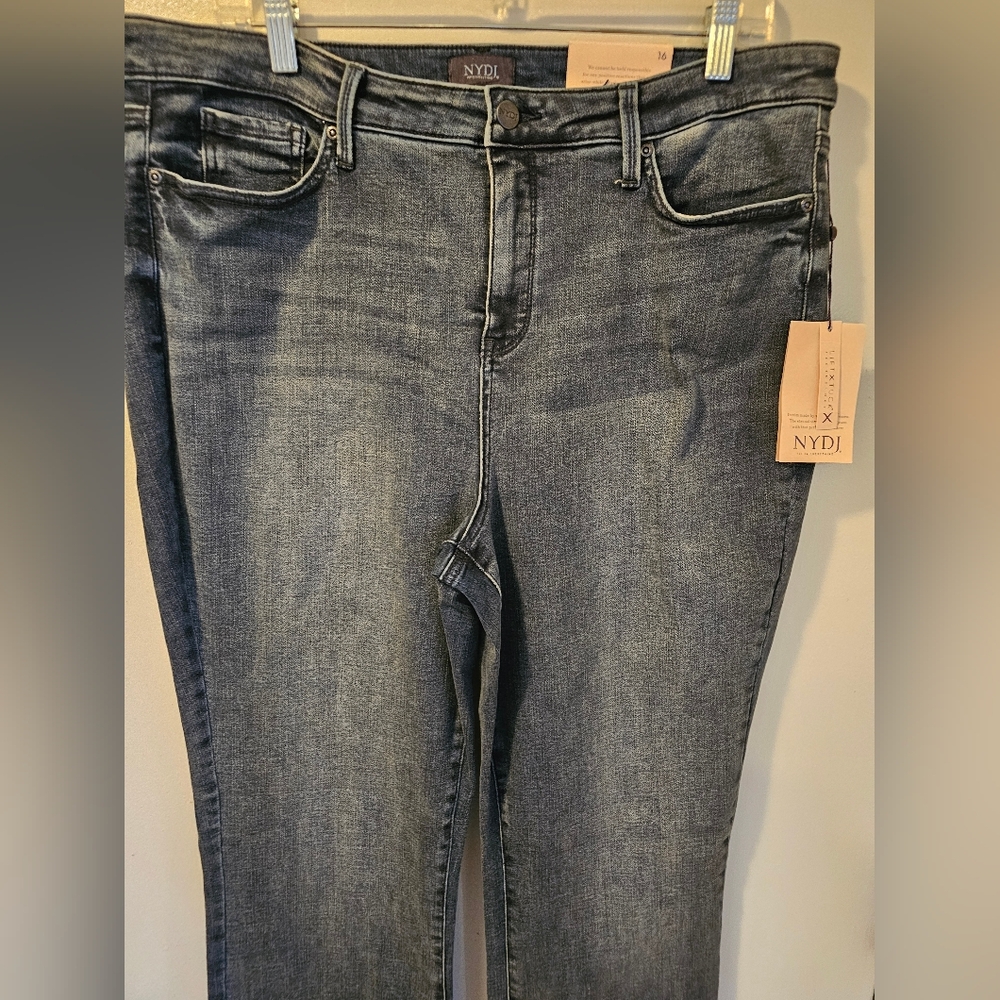 NYDJ Lombard Lift Tuck Bootcut Jeans Stretch Women's Size 16 NWT - Picture 2 of 14